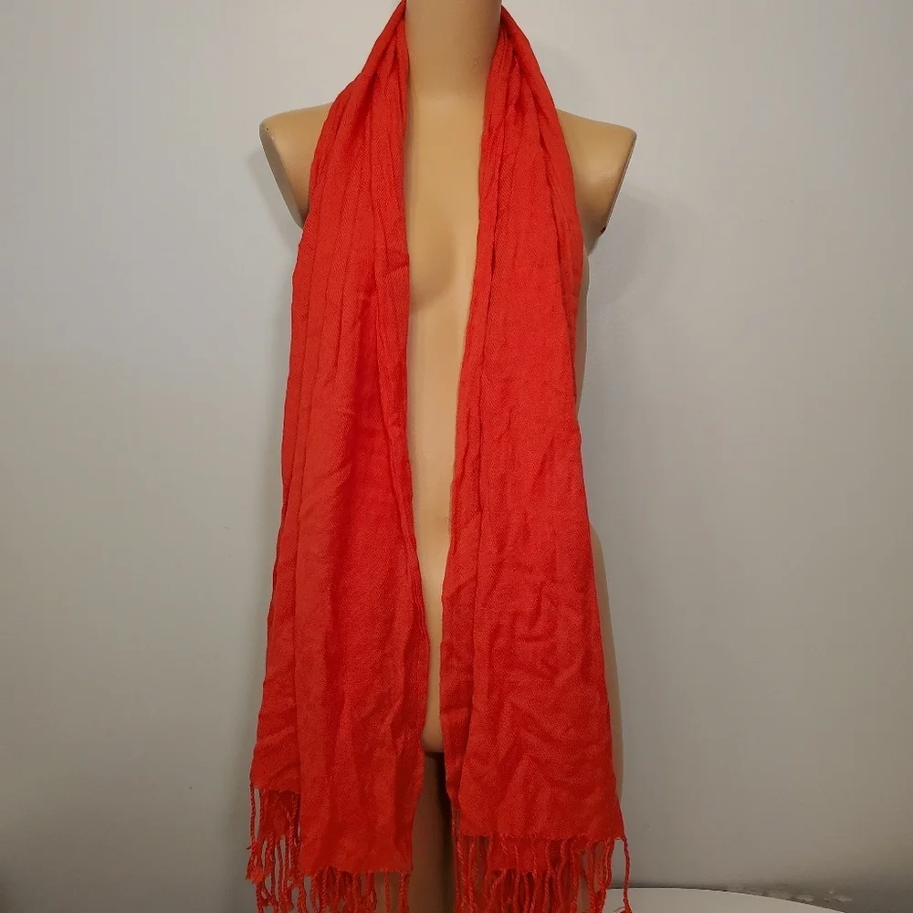 Beautiful Red Scarf - Picture 4 of 8